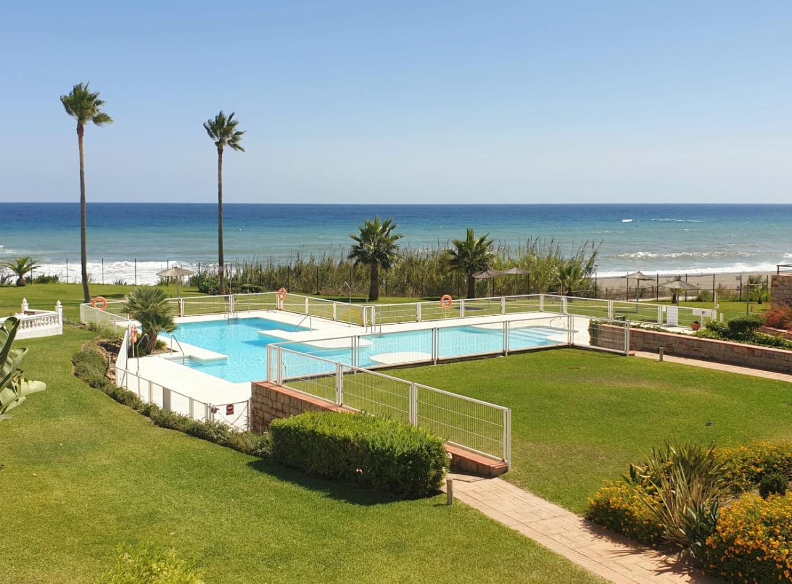 Casitamar Frontline Beach House Rental Casares Costa Near Estepona Bahia de Casares Buitenkant foto